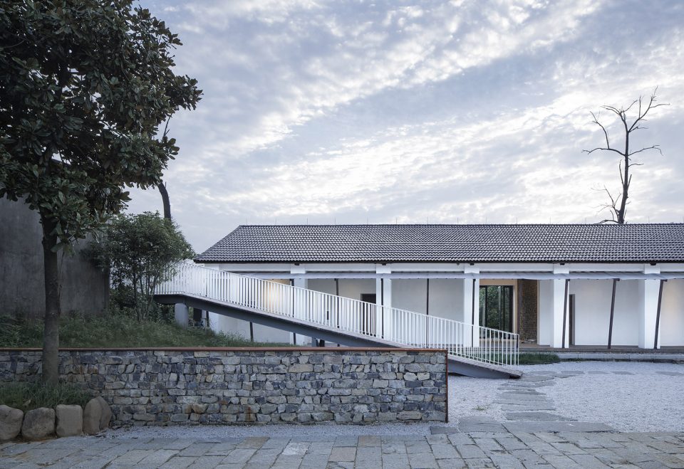 The Renovation and Renewal of Qingyuan Young Professors’ Club China by Architectural Design and Research Institute of Zhejiang Univ...