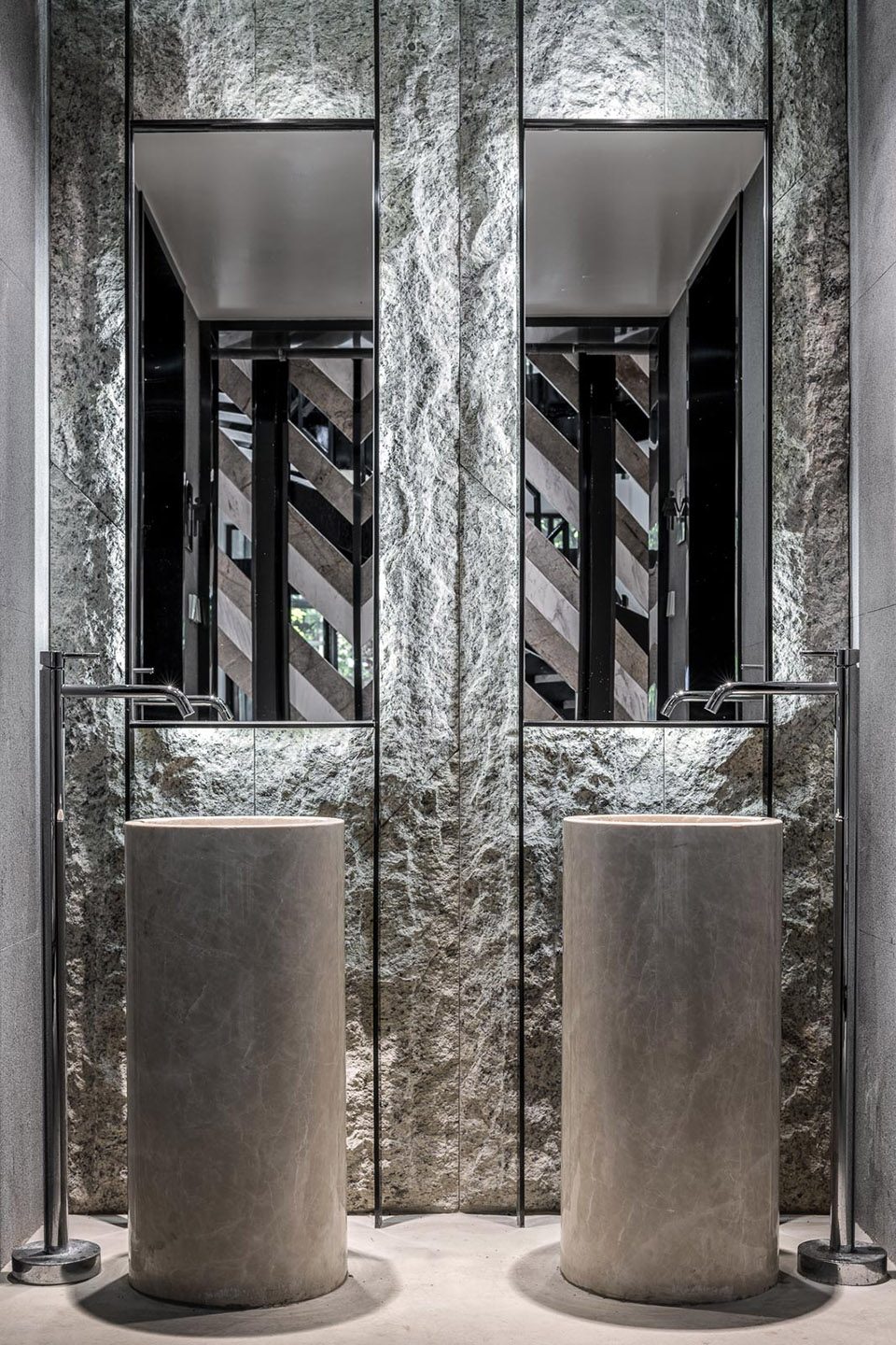Beijing Wanli stone culture park By Reignwood Daye
