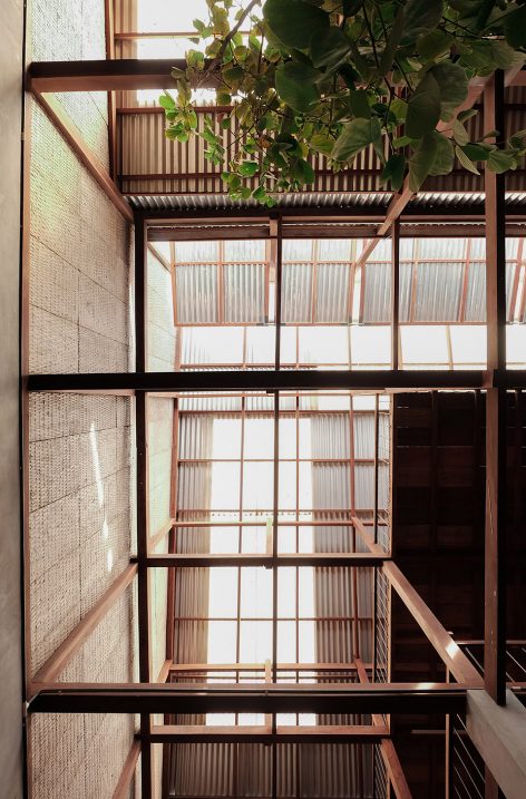 House in Chau Doc By NISHIZAWA ARCHITECTS