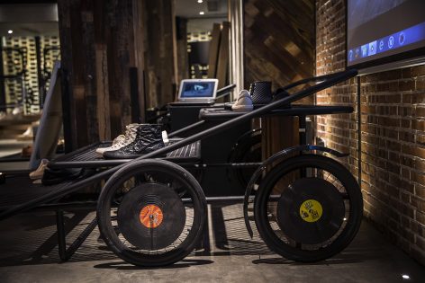 mrboth Flagship Concept Store By PRISM DESIGN