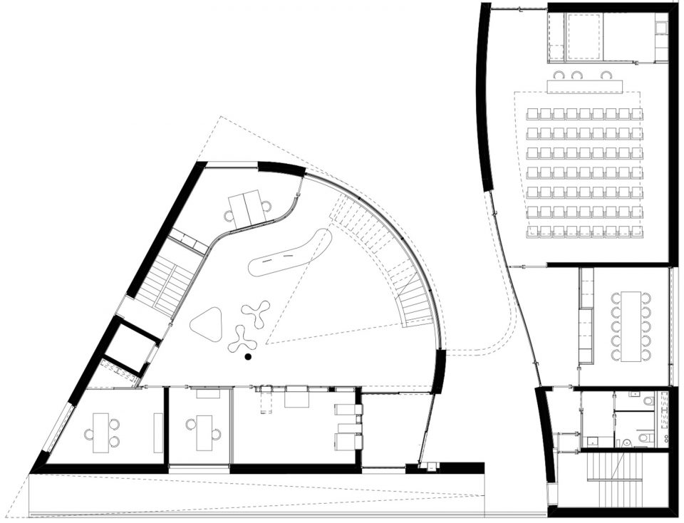 Raiffeisen Bank of Campagnadorna in Stabio by Montemurro Aguiar Architetti
