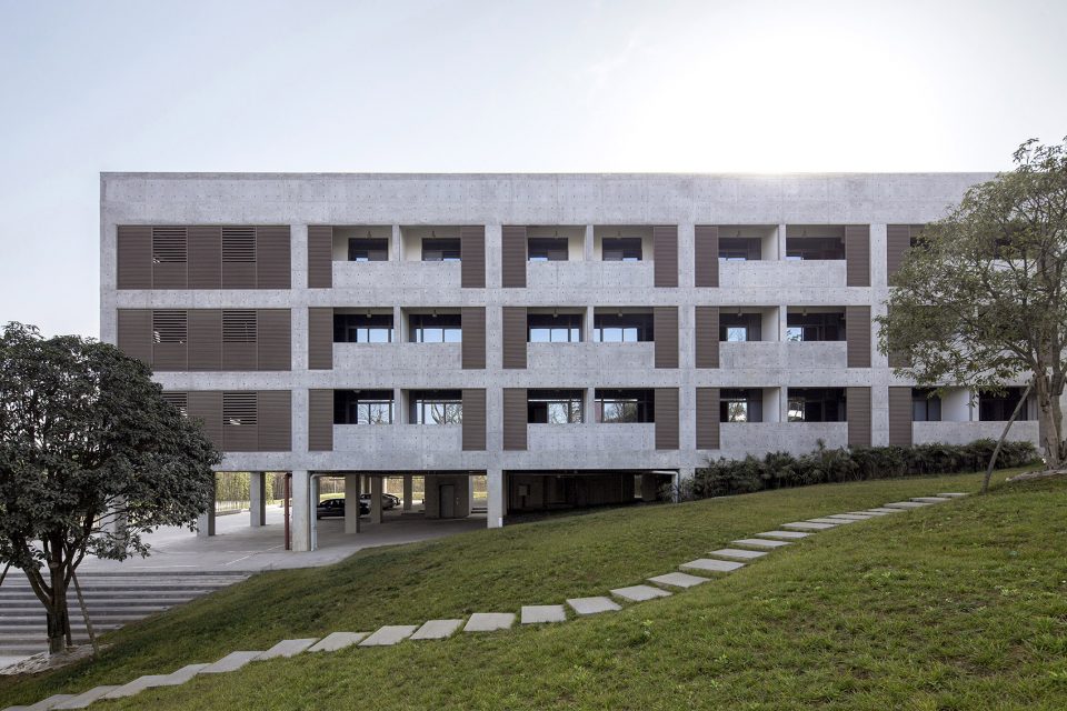 CAST Project By TANGHUA ARCHITECTASSOCIATES Xinjiang Academy of Building Research Co. Ltd.