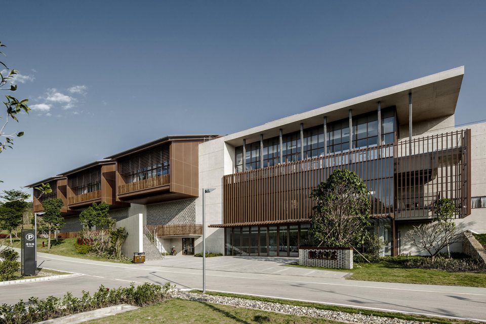 Baise Executive Leadership Academy By ECADI