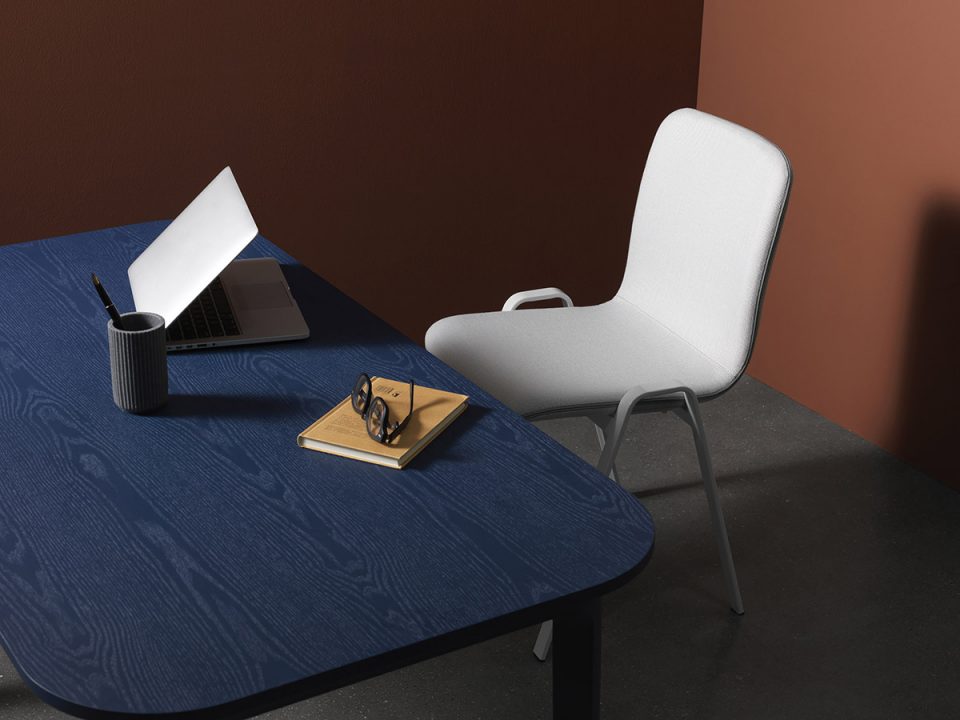 LA chair Wanghe Studio
