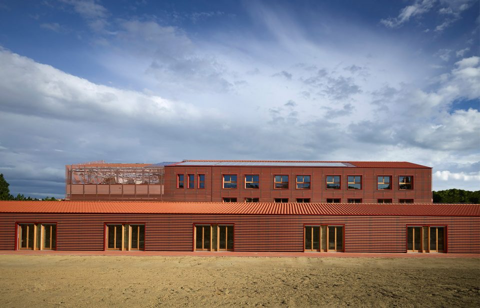 砖厂改造，意大利里米尼 / Pietro Carlo Pellegrini Architetto