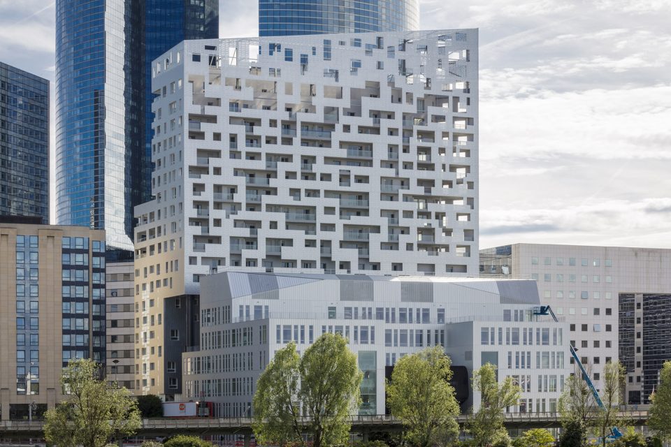 Skylight Tower by Louis Paillard architecte