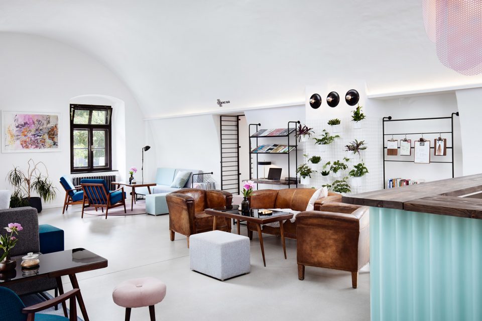 Long Story Short hostel cafe By Denisa Strmiskova Studio