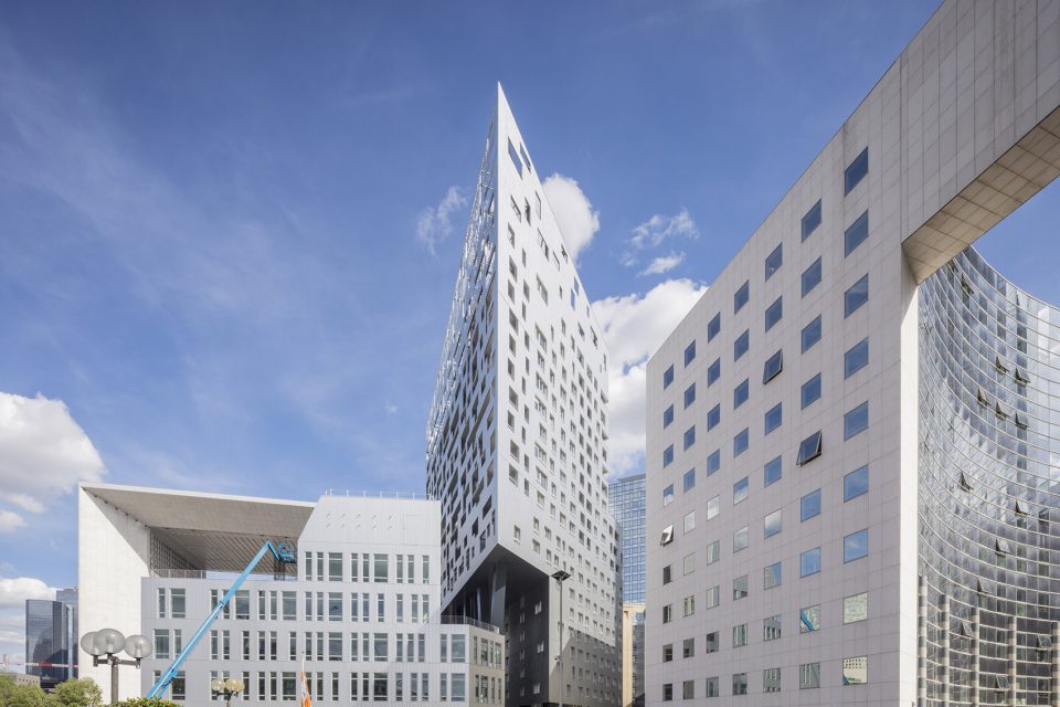 Skylight Tower by Louis Paillard architecte