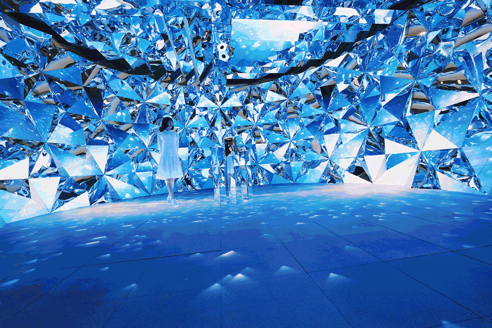 Light Now Exhibition by XEX