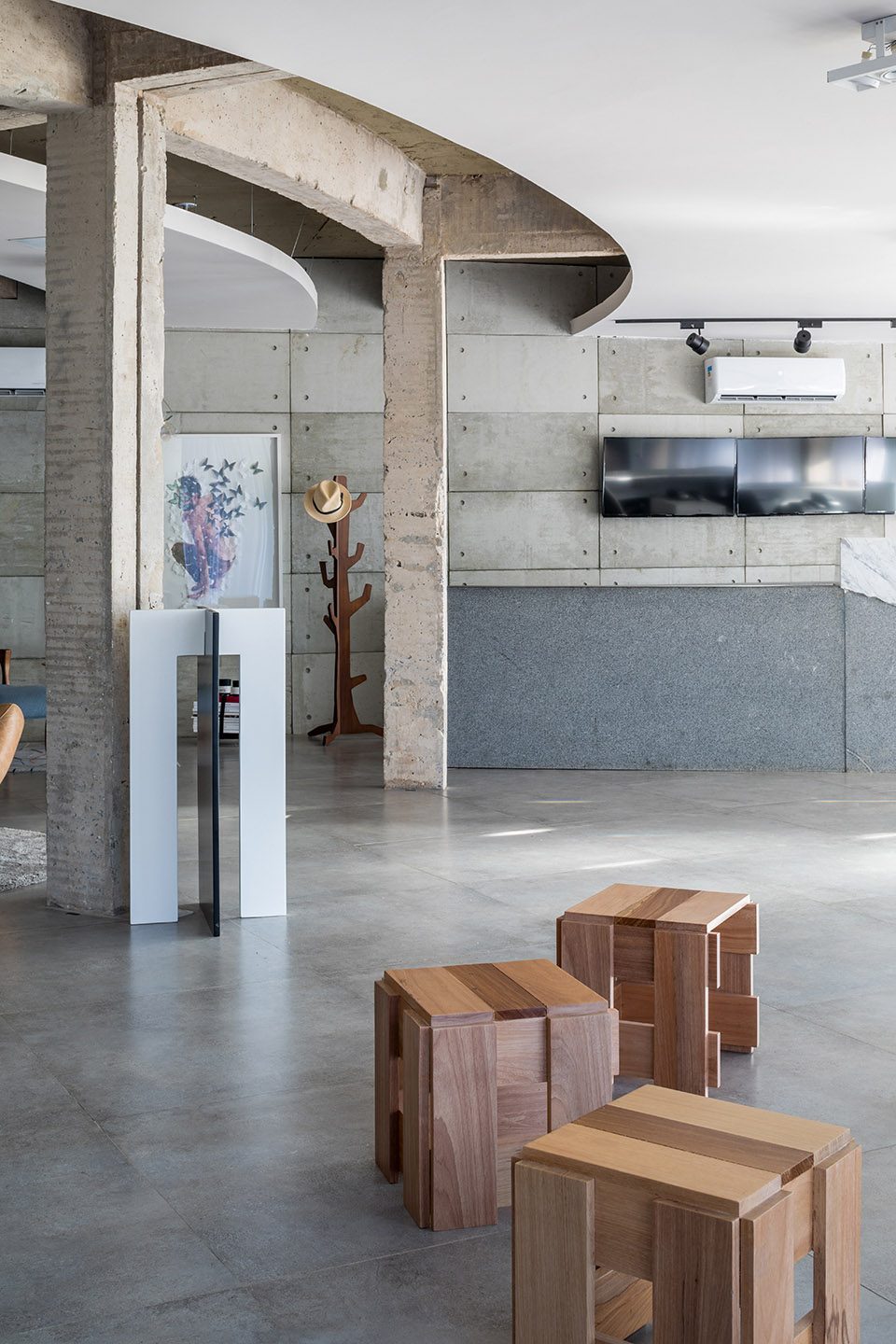 Gallery 6 One By Debaixo do Bloco Arquitetura