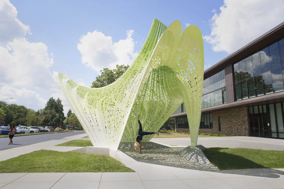 Hyperbole By MARC FORNES THEVERYMANY