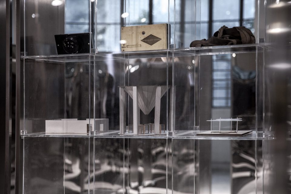 ‘Wiki memory’ crowd funded spatial installation design by LanD Studio