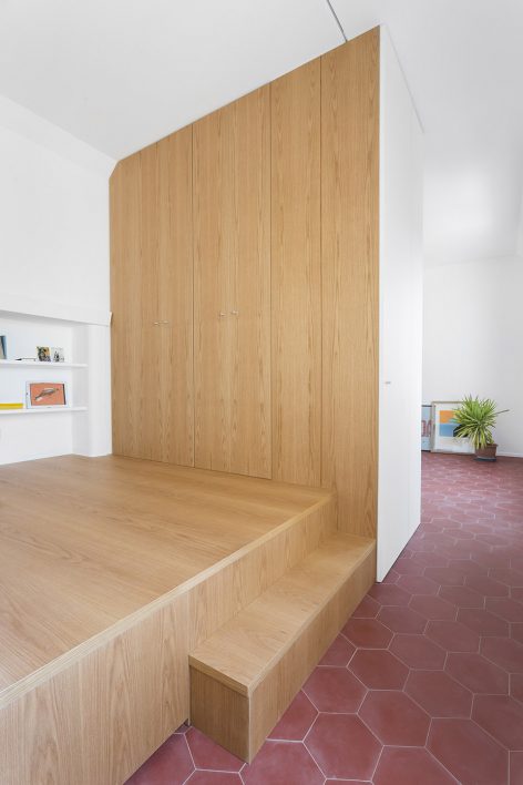 House with Alcove by casatibuonsante architects