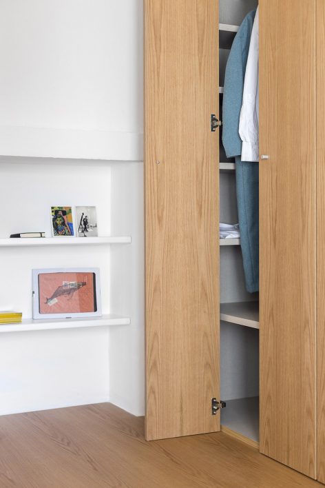 House with Alcove by casatibuonsante architects