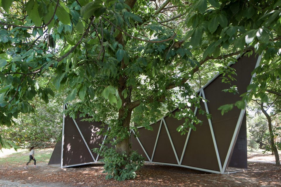 Temporary Pavilion in Porto’s Serralves Park by FAHR 021.3