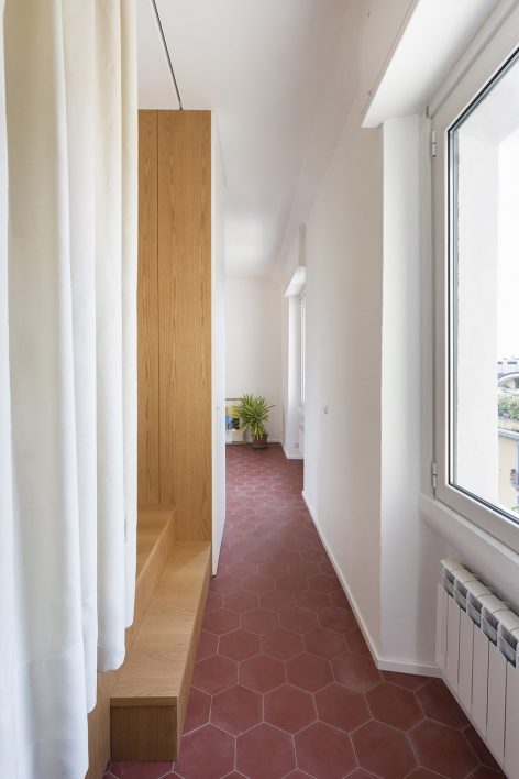 House with Alcove by casatibuonsante architects