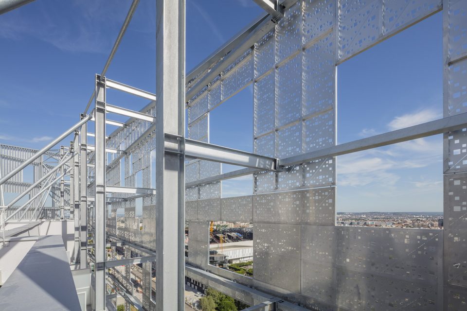 Skylight Tower by Louis Paillard architecte