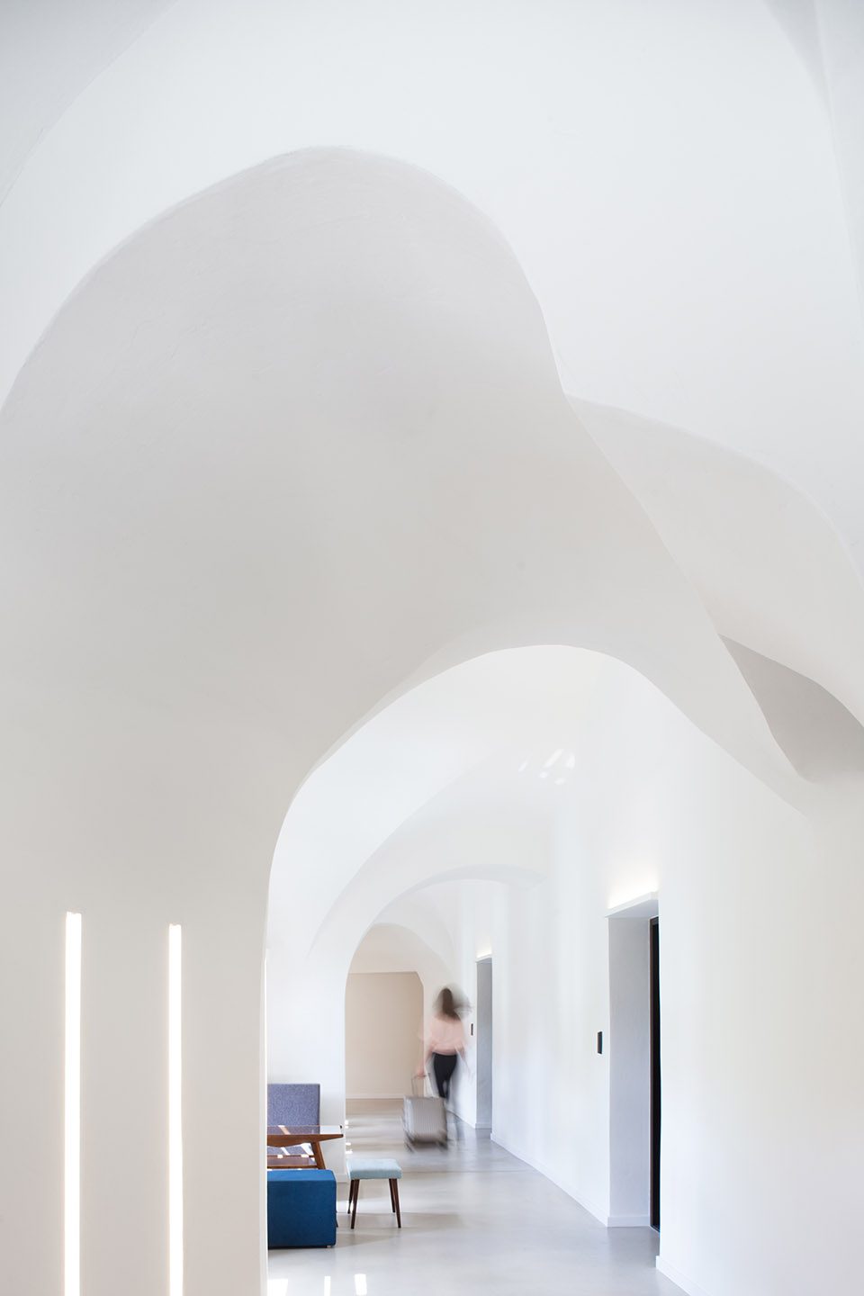 Long Story Short hostel cafe By Denisa Strmiskova Studio