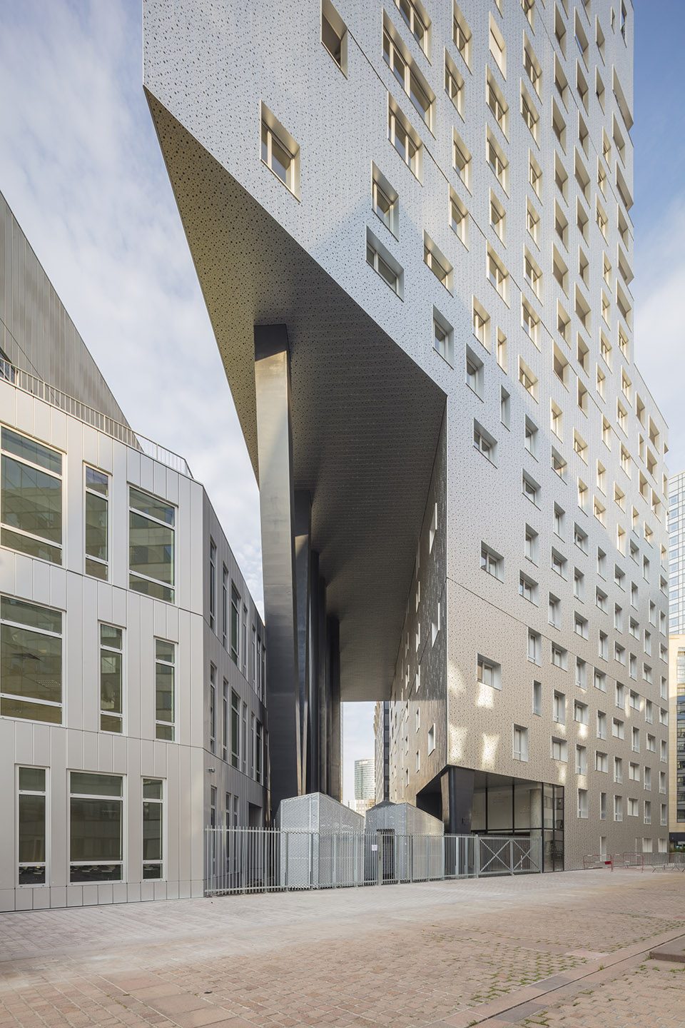 Skylight Tower by Louis Paillard architecte