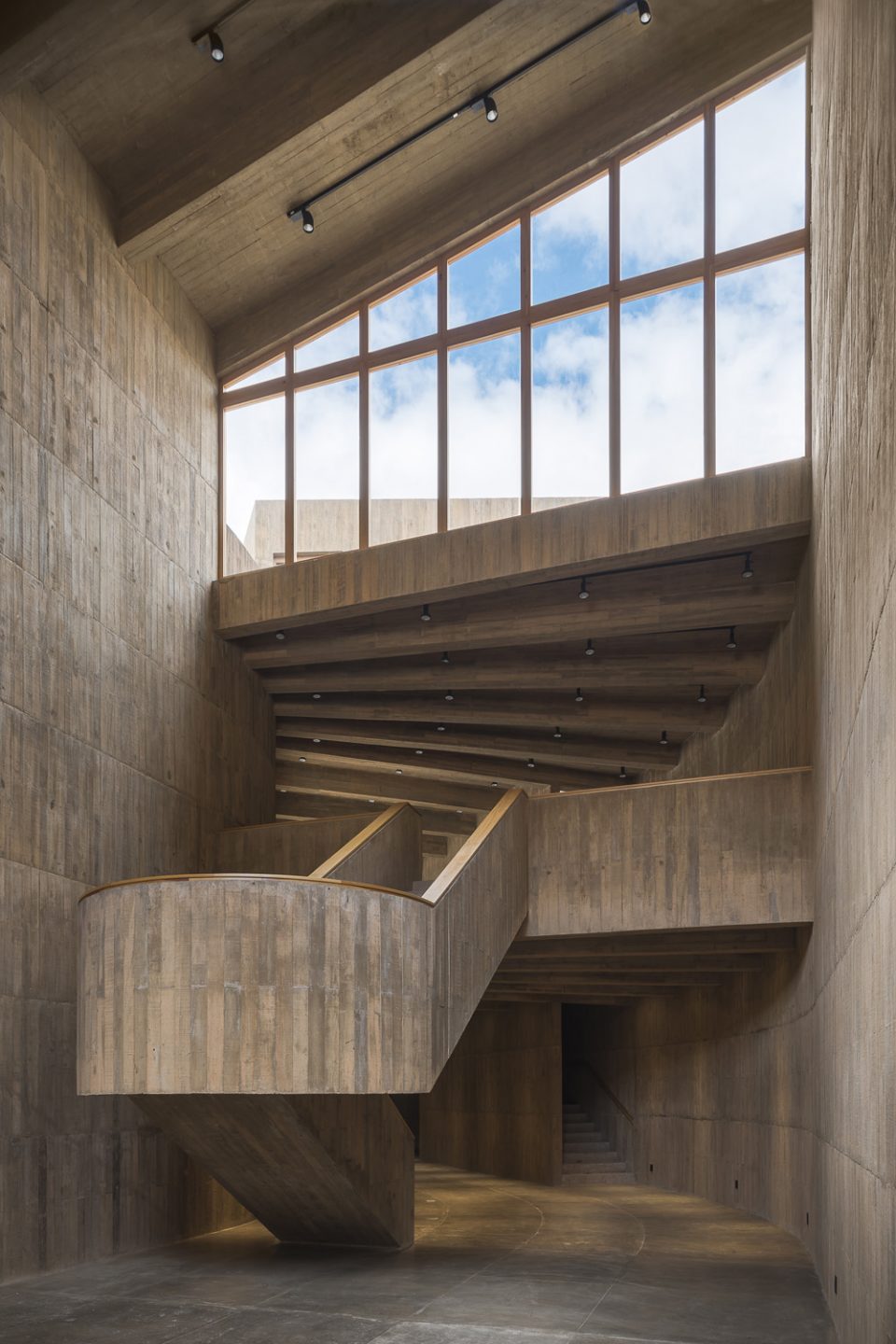 Teotitlán del Valle Community Cultural Center By PRODUCTORA