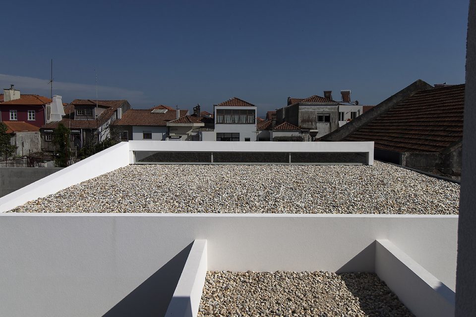 Edifício Conde da Carreira – Urban rehabilitation By Valdemar Coutinho Arquitectos