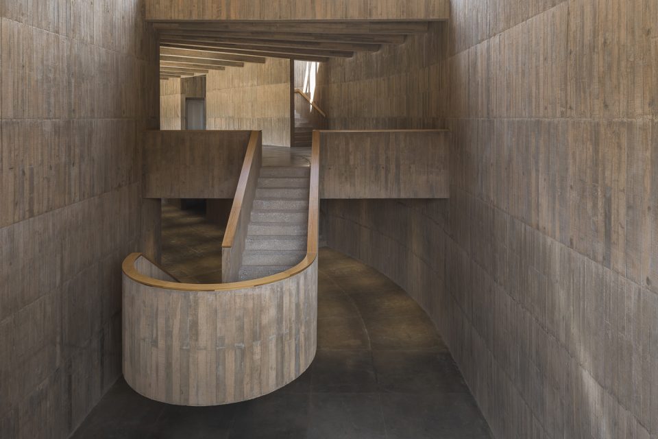 Teotitlán del Valle Community Cultural Center By PRODUCTORA