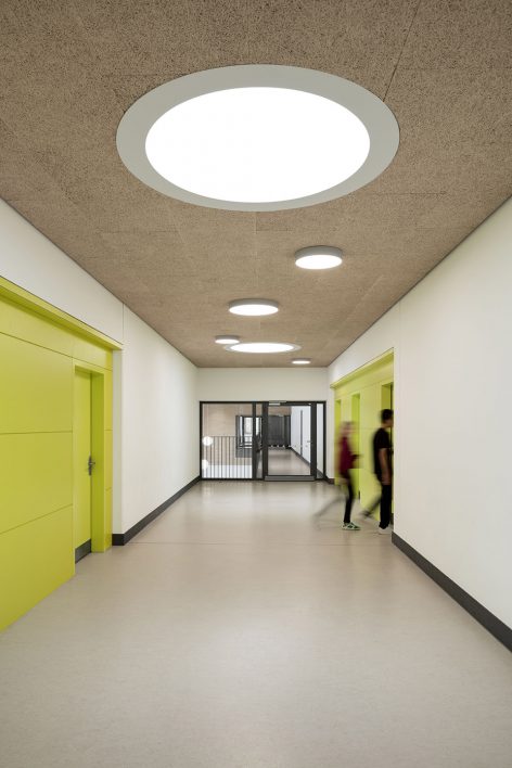 Extension of Gyula Trebitsch school in Hamburg Tonndorf by gmp