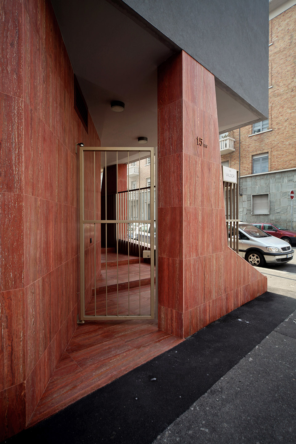 urban decor new residential building in turin by marcante testa uda architetti