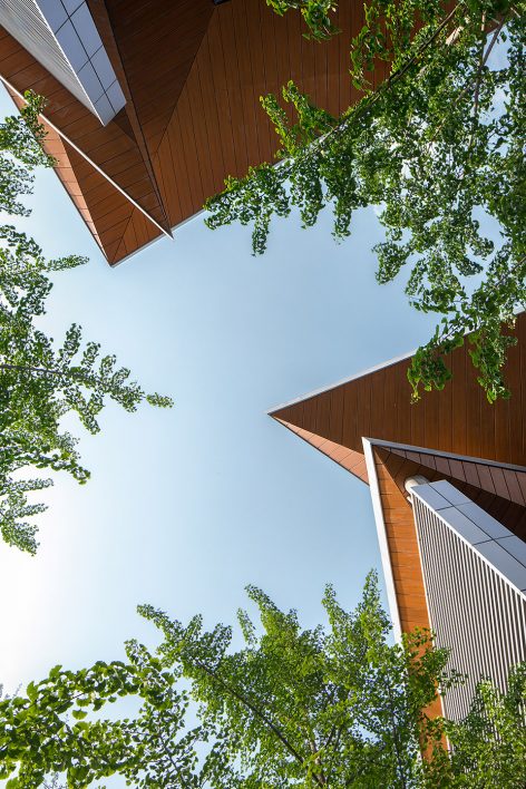 Langjiu Group HQ at Luxelake by JWDA