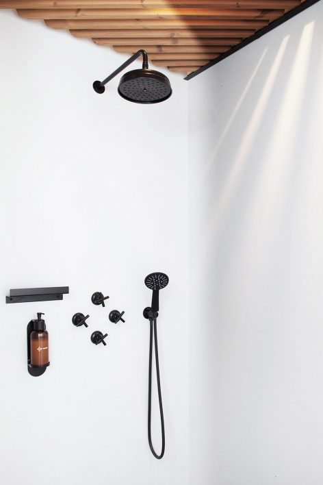 Long Story Short hostel cafe By Denisa Strmiskova Studio