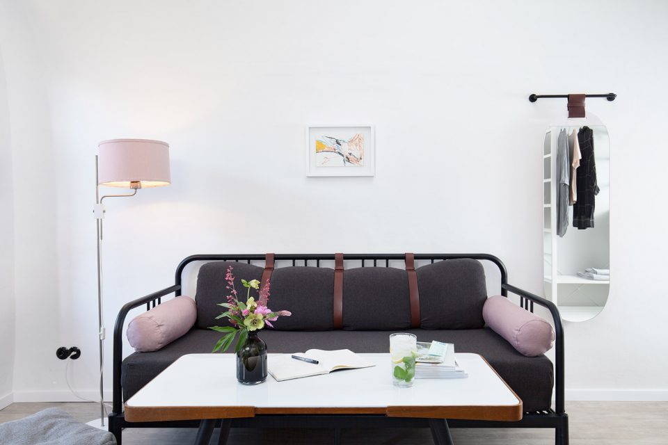 Long Story Short hostel cafe By Denisa Strmiskova Studio