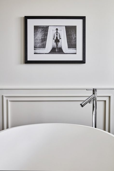 roomers munich deluxe premium room concrete