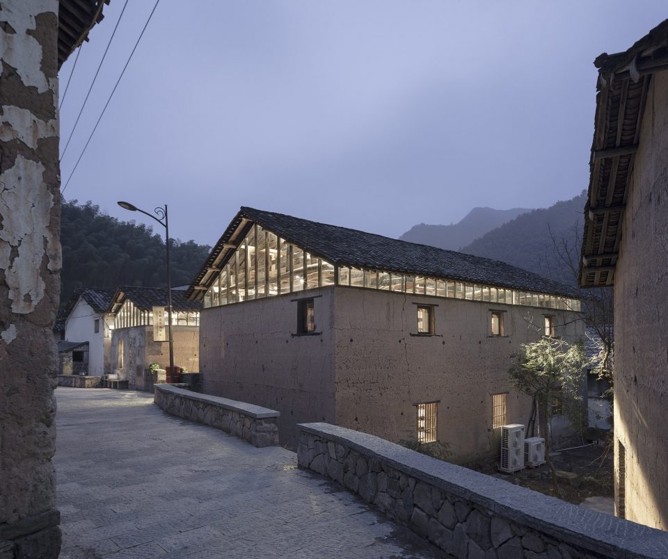 主街街景透视 先锋云夕图书馆 AZL Architects