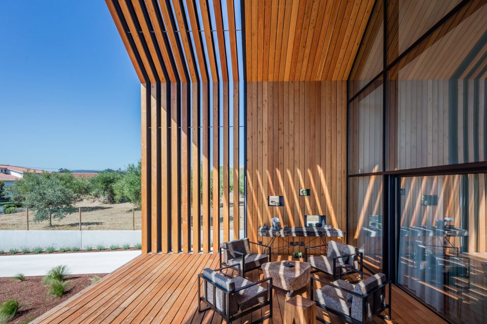House in Ourém By Filipe Saraiva Arquitectos