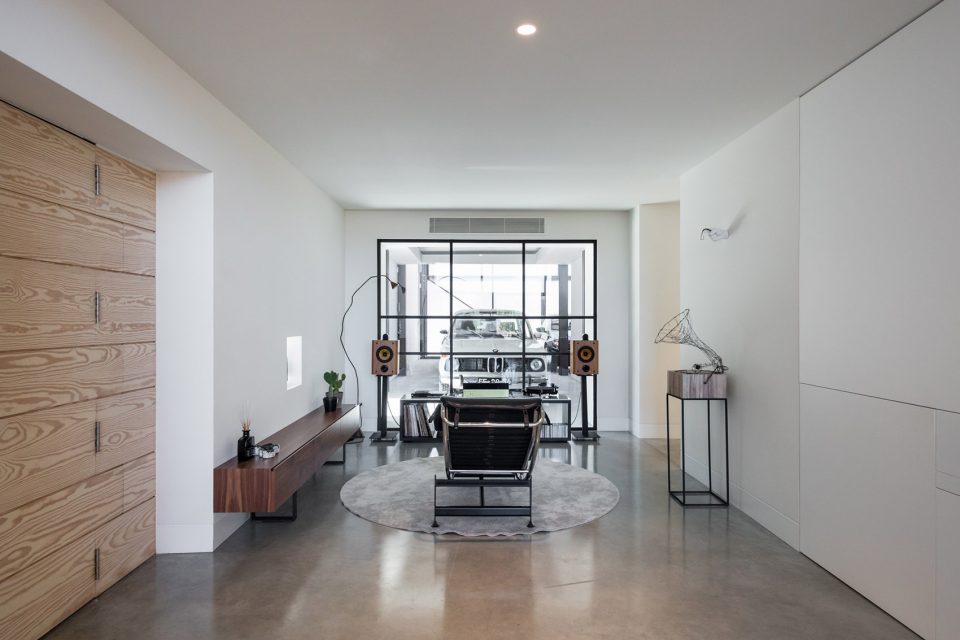 House in Ourém By Filipe Saraiva Arquitectos