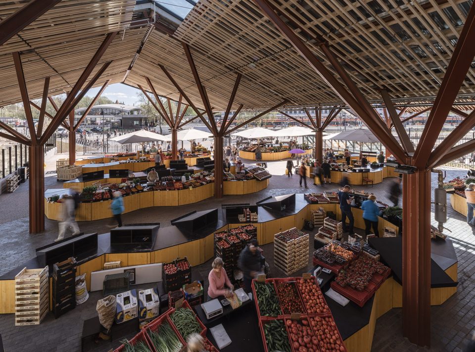 outdoor market1 baltic station market koko architects