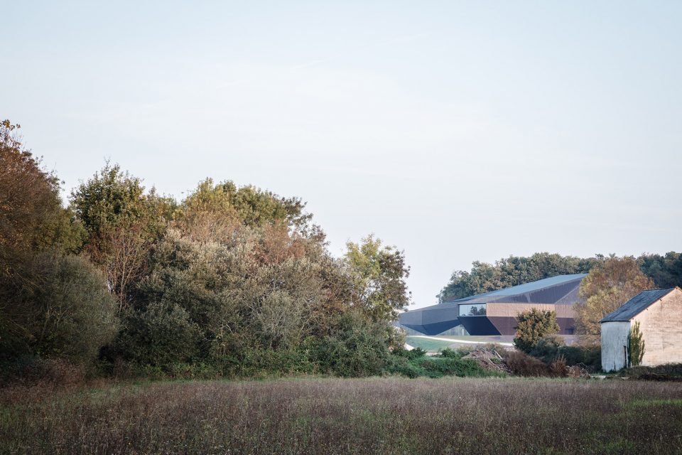 Congress Center Of Haute Saintonge by Tetrarc Architectes