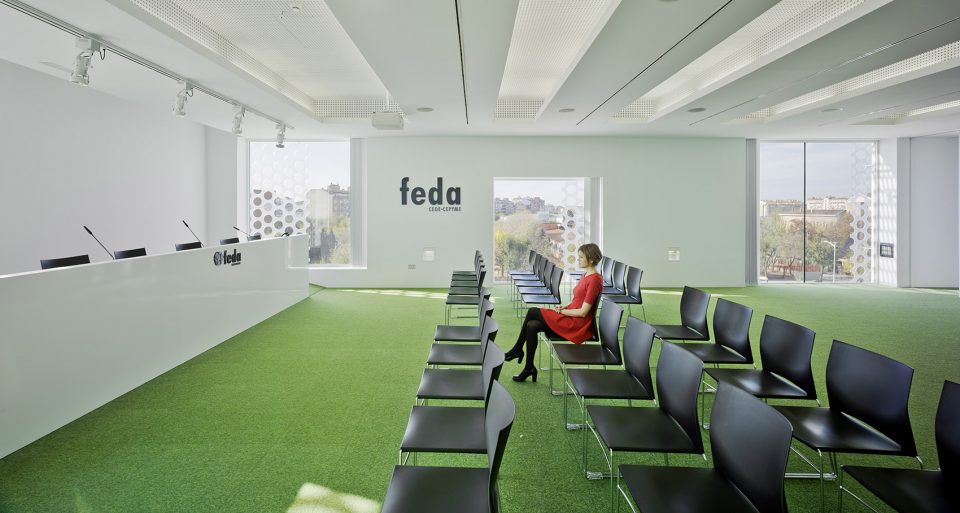 FEDA Confederation of Employers of Albacete Headquarters by COR ASOCIADOS ARQUITECTOS