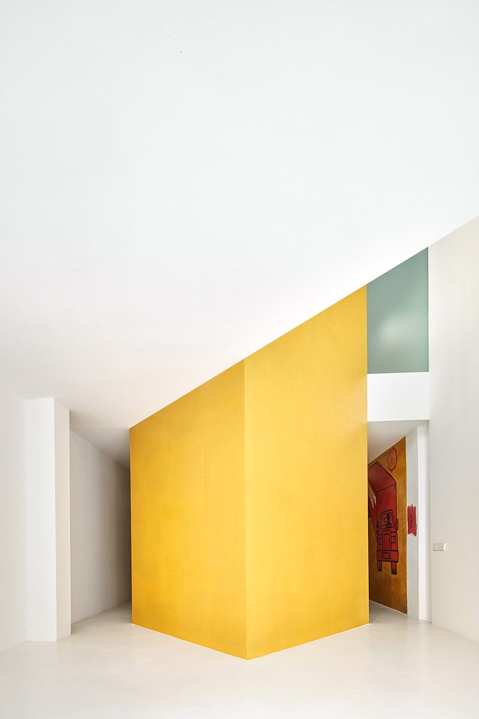 Duplex Tibbaut Barcelona by RAS Arquitectura