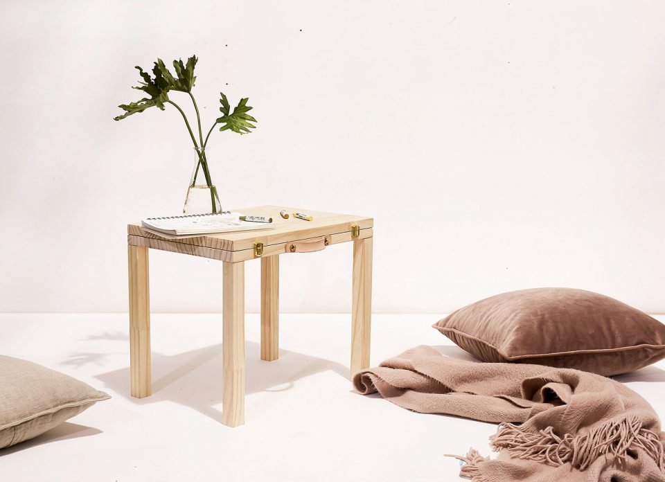 Moniture by Wang He Liu Yaxi
