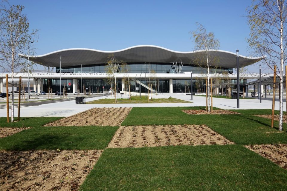 New Passenger Terminal at Franjo Tuđman International Airport Zagreb by Kincl d.o.o. Neidhardt arhitekti d.o.o.