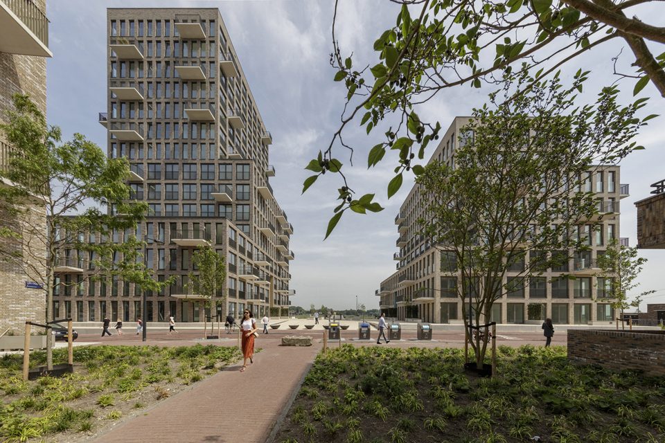Residential Complex on Zeeburger Island by Studioninedots