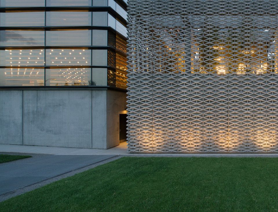 Ankara Office Tower by Anmahian Winton Architects