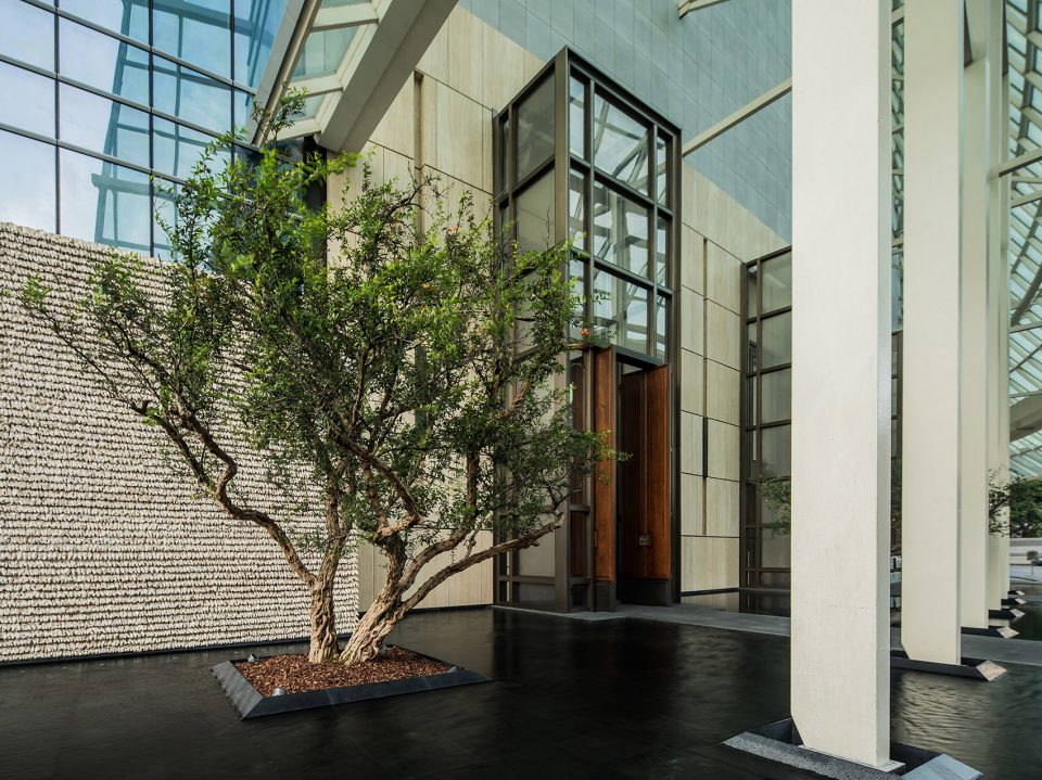 Louvre Sofitel Hotel in Foshan by CCD