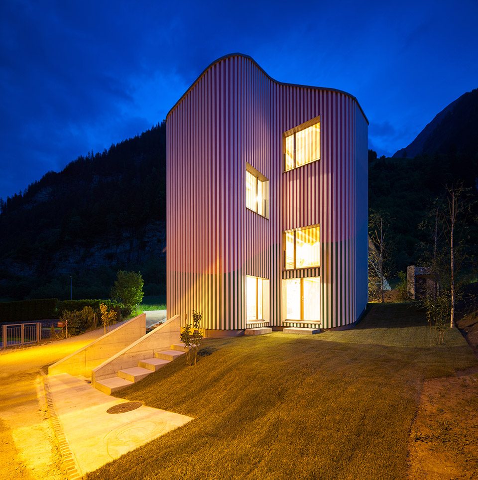 Swiss House Rossa by Davide Macullo Architects