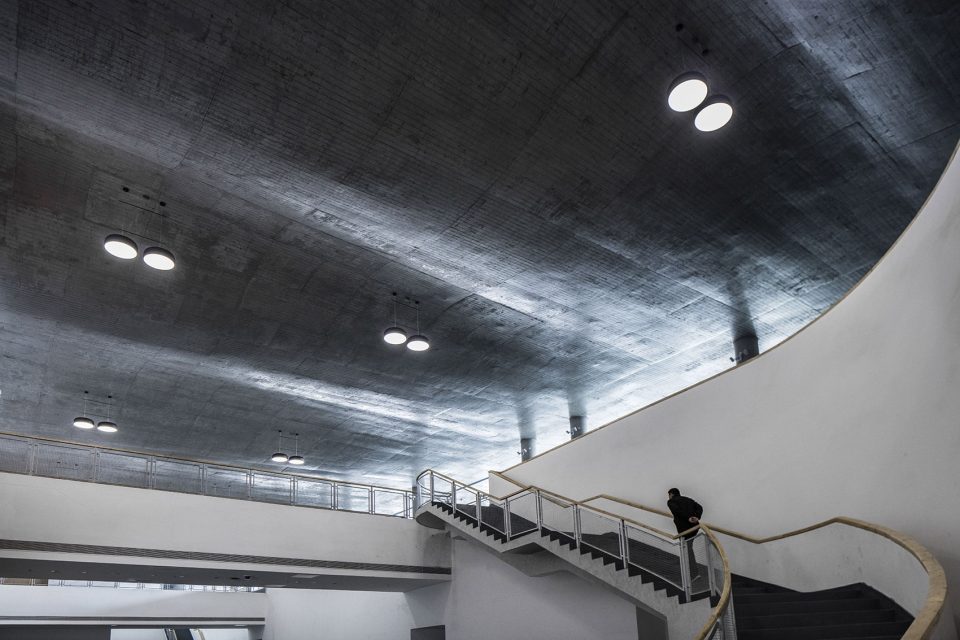 Gymnasium of New Campus of Tianjin University China by Atelier Li Xinggang