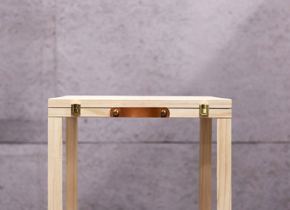 Moniture by Wang He Liu Yaxi