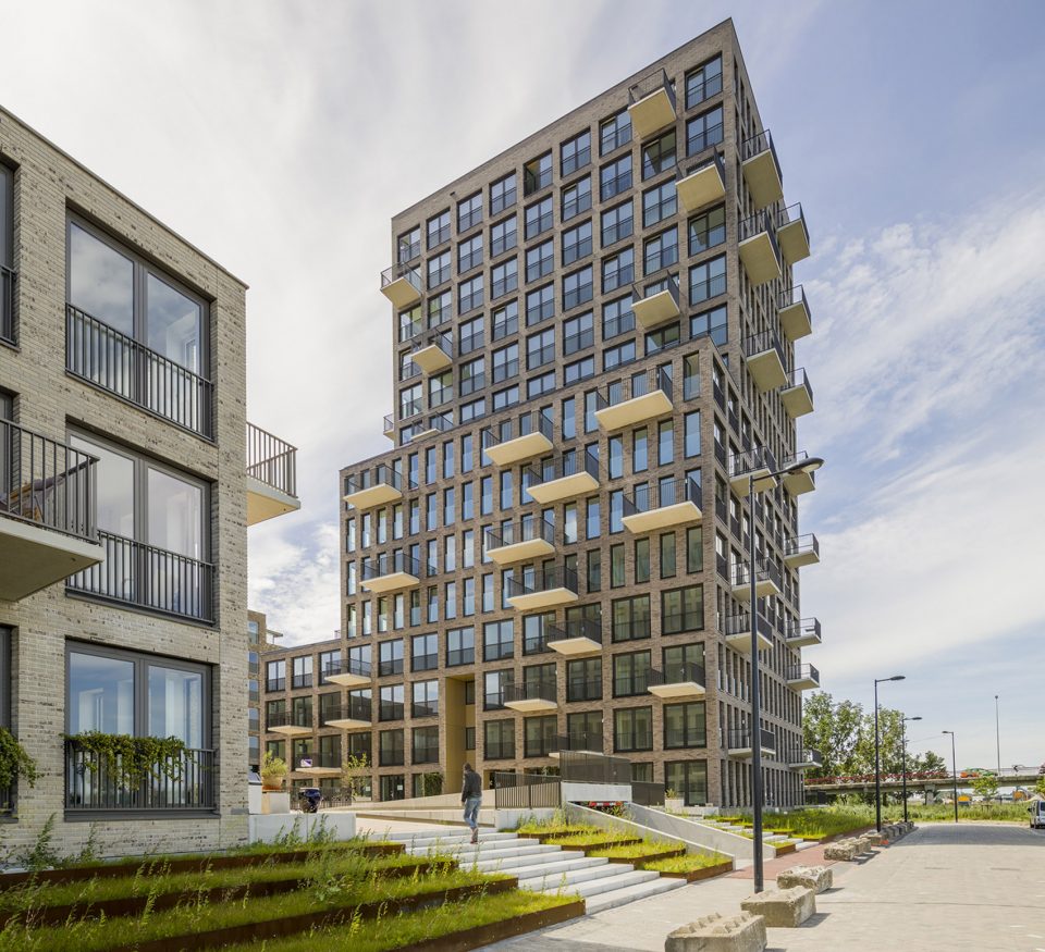 Residential Complex on Zeeburger Island by Studioninedots