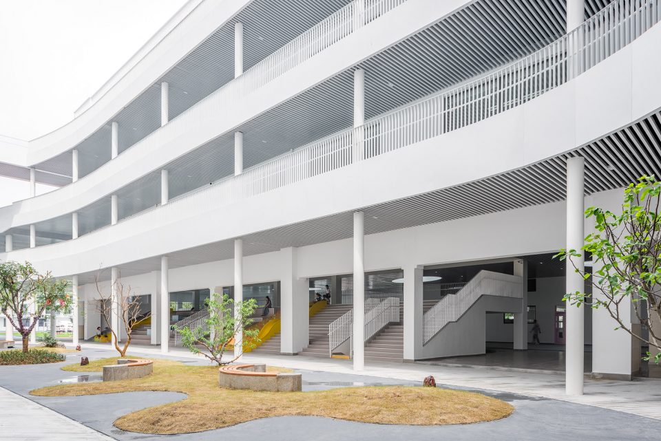 The Design Concept of Dalton Elementary School by FAX ARCHITECTS