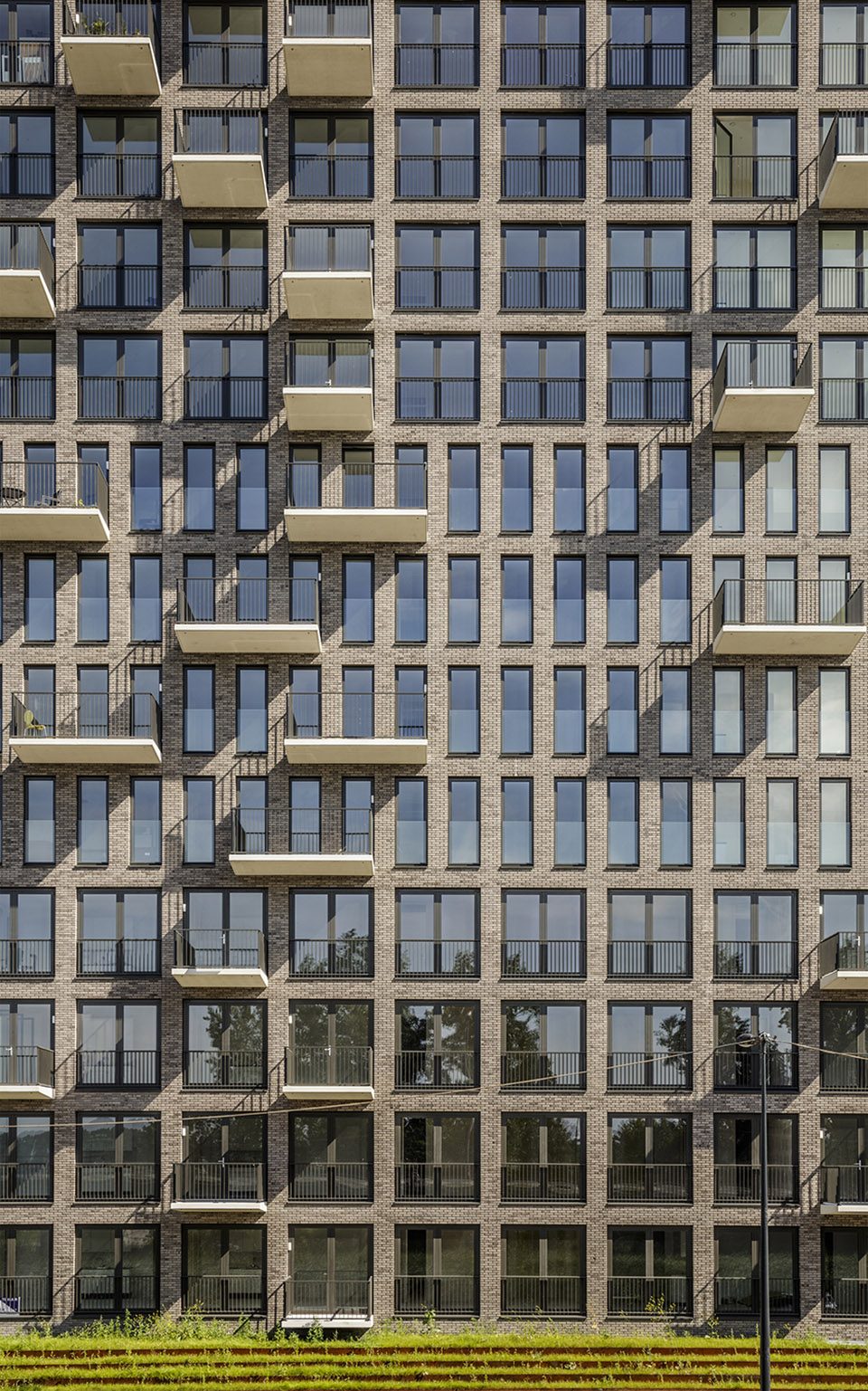Residential Complex on Zeeburger Island by Studioninedots
